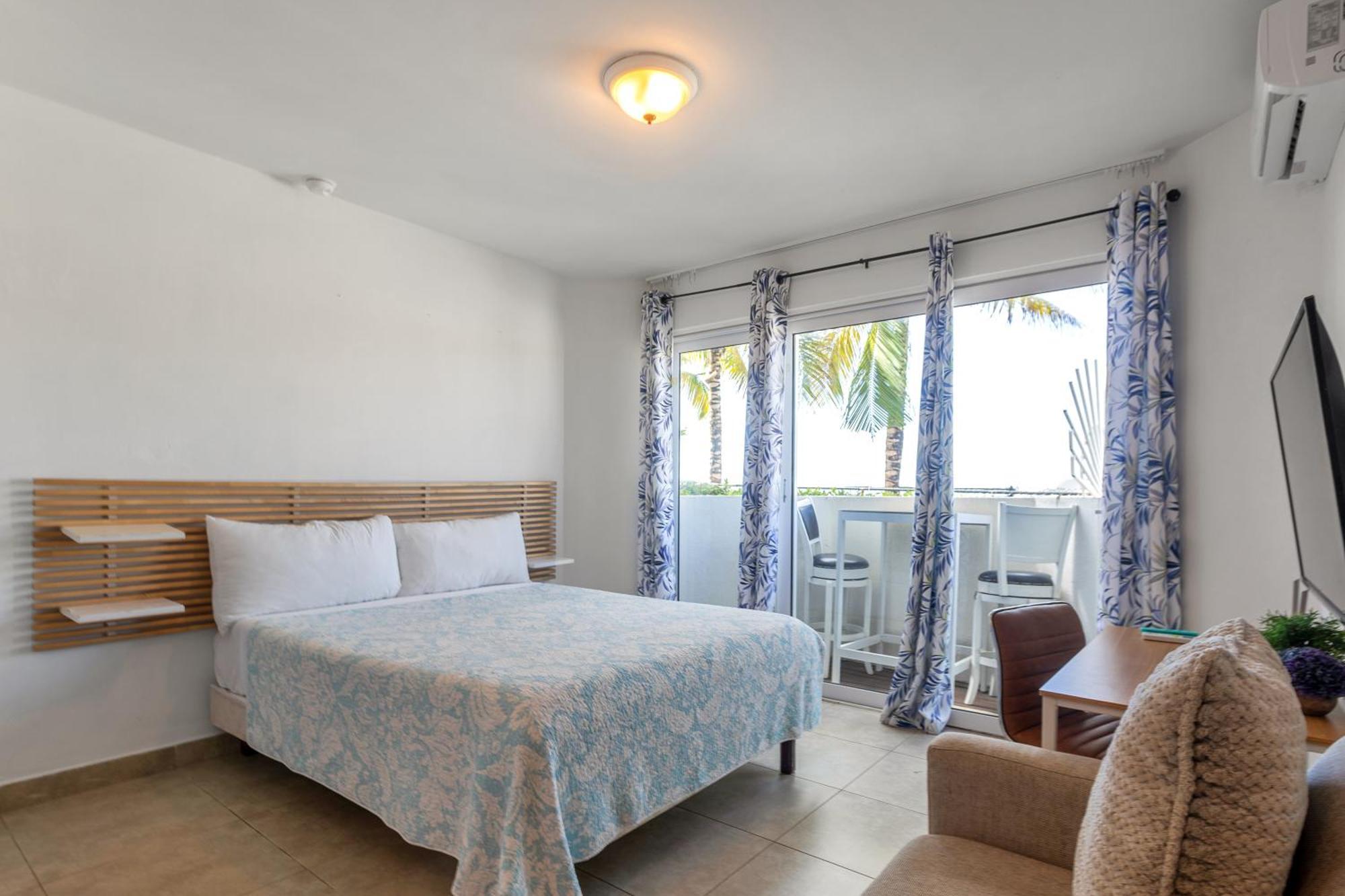 Maho Beach House - Petite Studio - Beach Access מראה חיצוני תמונה